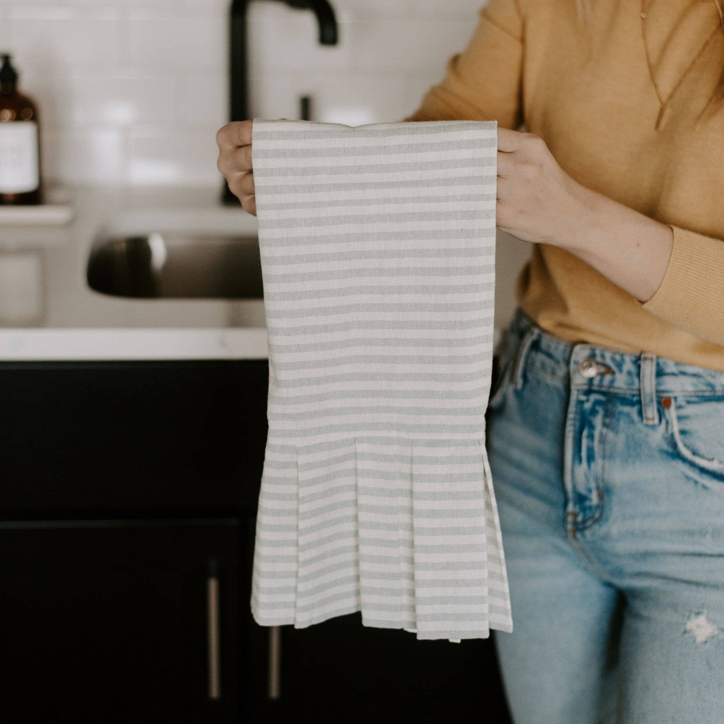 Striped Tea Towel with Ruffles