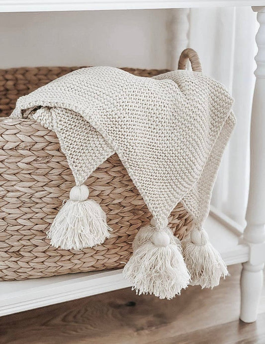 Knit Throw Blanket with Tassels
